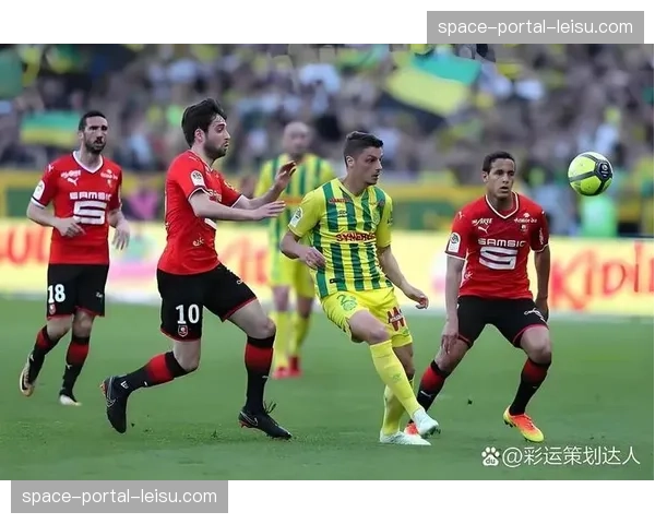 战术复盘：解析多特蒙德高位逼抢如何击溃波尔图的进攻组织