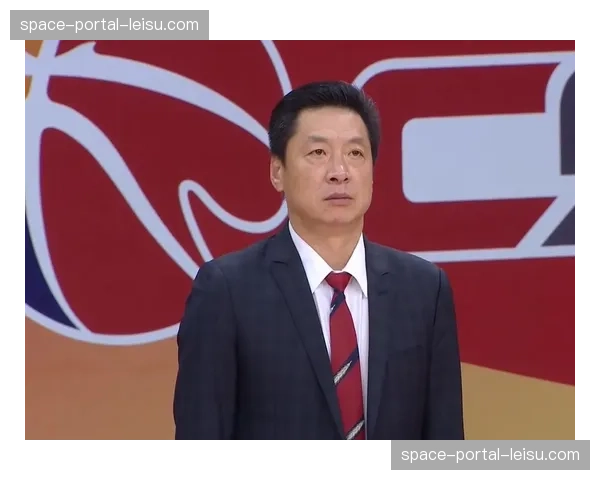 【2026年4月CBA联赛阶段性复盘·赛后·消息上海久事官宣：李春江指导因家庭原因不再担任球队顾问